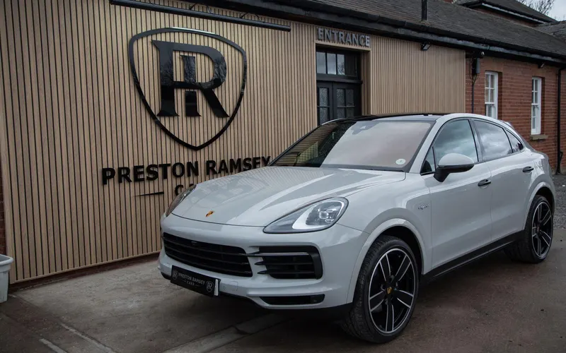 Porsche Cayenne 3.0 V6 E-Hybrid 17.9kWh TiptronicS 4WD Euro 6 (s/s) 5dr (7.2kW Charger)