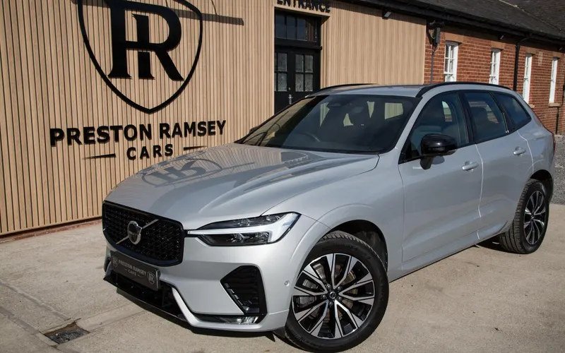 2022 Volvo XC60 2.0 B5 MHEV Plus Auto AWD Euro 6 (s/s) 5dr