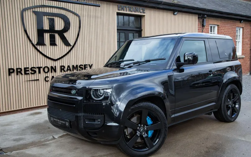 2021 Land Rover Defender 90 5.0 P525 V8 Auto 4WD Euro 6 (s/s) 3dr