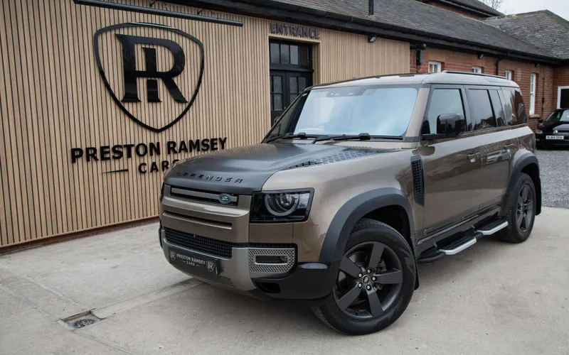2021 Land Rover Defender 110 3.0 D250 MHEV X-Dynamic HSE Auto 4WD Euro 6 (s/s) 5dr