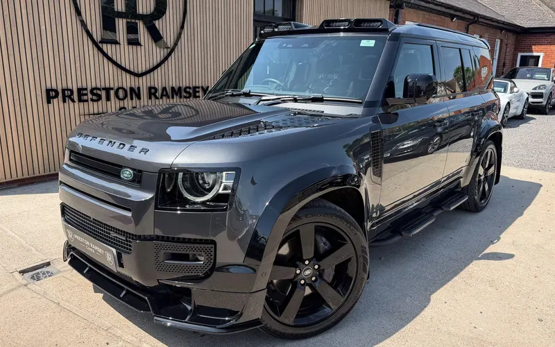 2022 Land Rover Defender 110 3.0 D300 MHEV X-Dynamic SE Auto 4WD Euro 6 (s/s) 5dr