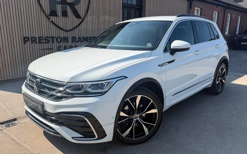 2023 Volkswagen Tiguan 2.0 TDI R-Line DSG Euro 6 (s/s) 5dr