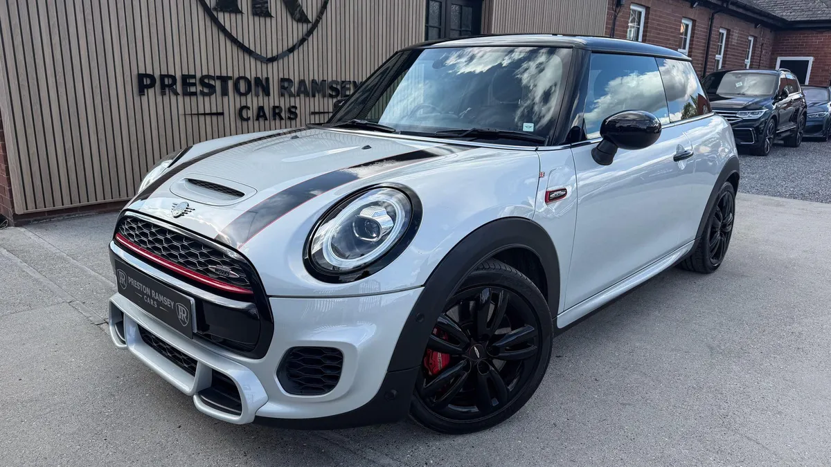 2020 MINI Hatch 2.0 John Cooper Works Steptronic Euro 6 (s/s) 3dr — photo 1